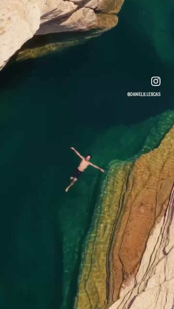 Instagram Reels at 7 seconds — before UnMark processing